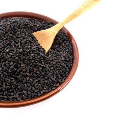 susam tohumları beyaz arkaplanda izole