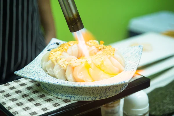 Tarak sashimi yanma — Stok fotoğraf