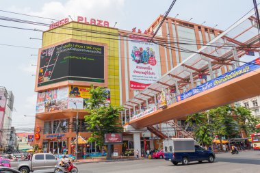 Mega Plaza Wangburapa alışveriş Bangkok Tayland