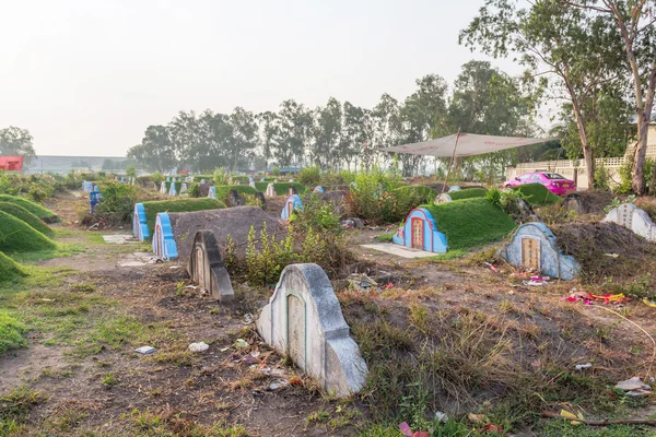 The graveyard at Jing Gung Cemetery for Ancestor Worshipping — Stock Photo, Image