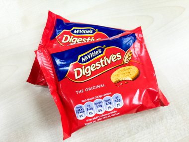 Bir paket Mcvities Digestives çay bisküvi