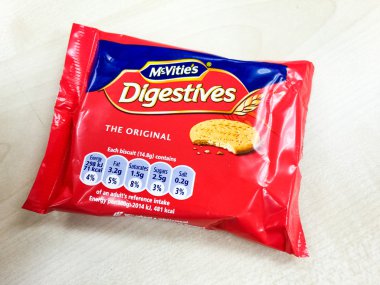 Bir paket Mcvities Digestives çay bisküvi
