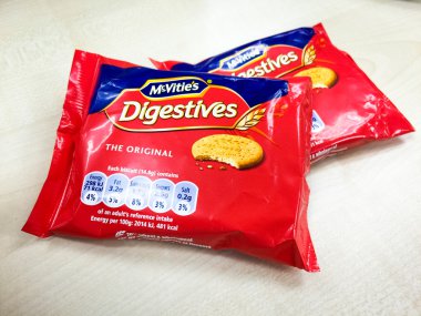 Bir paket Mcvities Digestives çay bisküvi