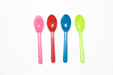 Küçük plastik kaşık