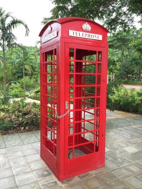 Kırmızı Ankesörlü telefon kutusu