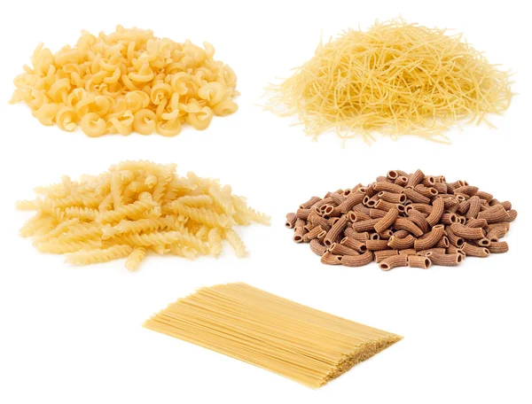 Hög med okokt Pasta — Stockfoto