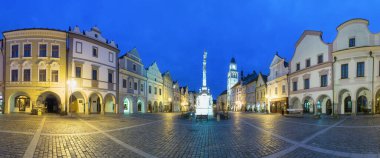 TREBON, CZECH Cumhuriyet, 10-Eylül-2020. Gece fotoğrafı. Burası Güney Bohem Bölgesi 'nde tarihi bir kasaba. Trebon şehri çevresindeki pek çok yer ve göl ile ünlü bir turizm merkezidir..
