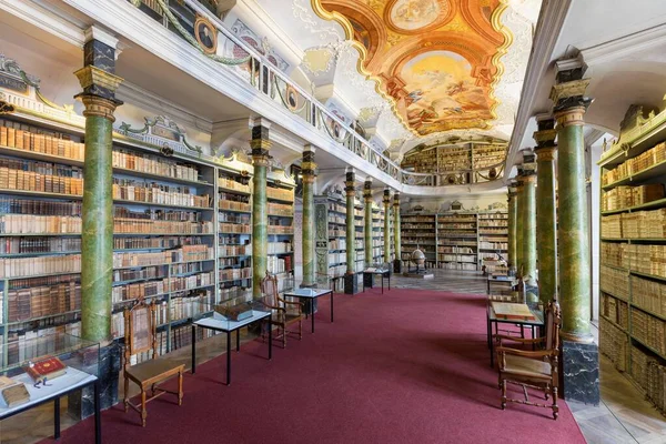 Broumov Τσεχικη Δημοκρατια Οκτωβριου 2020 Παλιά Βιβλιοθήκη Μέσα Στη Μονή — Φωτογραφία Αρχείου