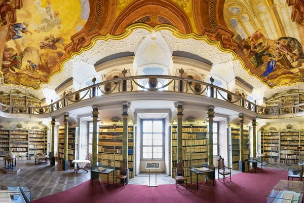 Broumov República Checa Octubre 2020 Antigua Biblioteca Dentro Del Monasterio —  Fotos de Stock