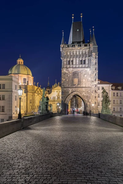Dia Ensolarado Incrível Ponte Charles Centro Histórico Praga Edifícios Marcos — Fotografia de Stock