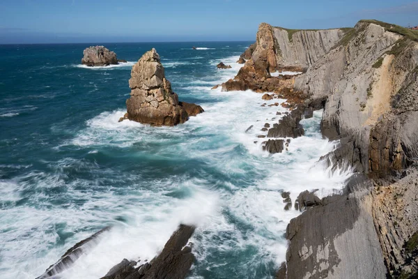 Vista Mar Con Acantilados Norte España Costa Del Océano Atlántico —  Fotos de Stock