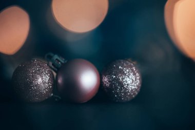 Noel ve Yeni Yıl Arifesi için şenlikli tatil geçmişi