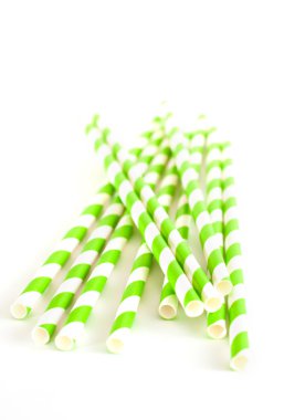 beyaz zemin üzerine içki payet kağıt