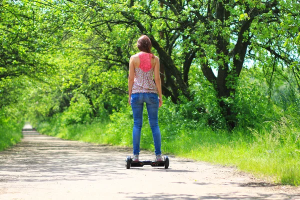 kadın binicilik elektrikli scooter