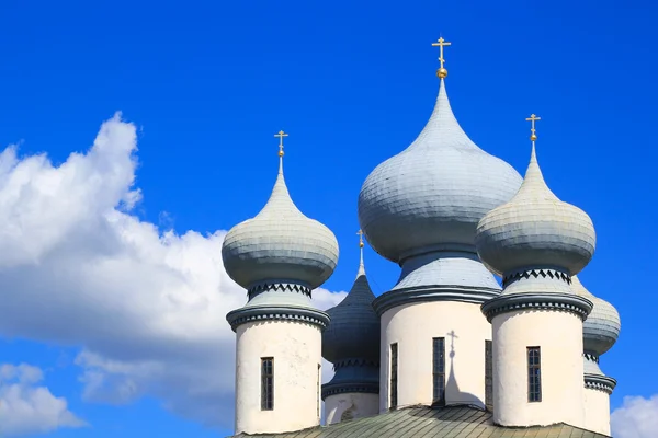 Monasterio ruso en tikhvin — Foto de Stock