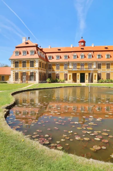 Çek Cumhuriyeti 'ndeki Rajec nad Svitavou kalesi