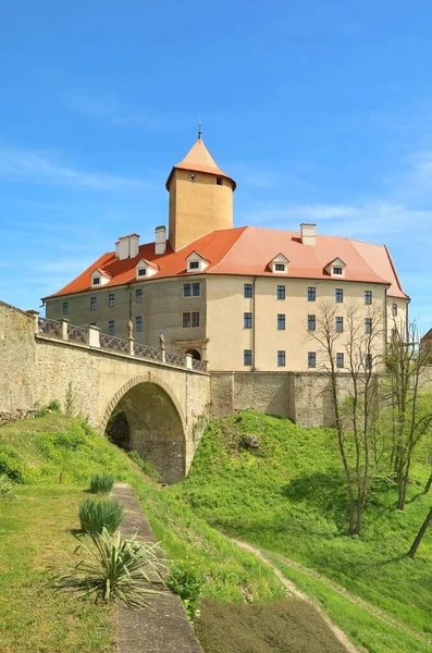 Όμορφο Κάστρο Veveri Στην Τσεχική Δημοκρατία — Φωτογραφία Αρχείου
