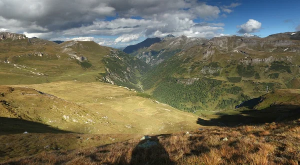 Vysoké Taury panorama — Stock fotografie