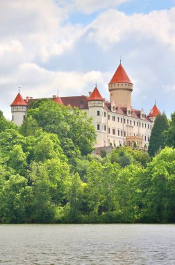 Çek Cumhuriyeti 'ndeki ünlü Konopiste Şatosu