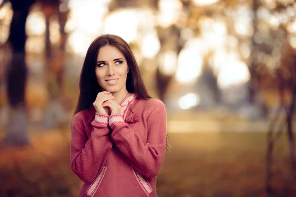 Žena nosí peruánské alpaka svetr — Stock fotografie