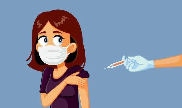 Perempuan Memakai Topeng Medis Mendapatkan Vaksin - Stok Vektor