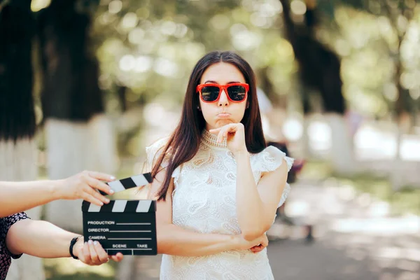 Funny Actress Forgetting Her Line Filming Outdoors — Stock Photo, Image