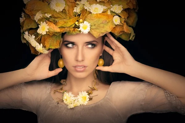 Portrait de beauté de femme d'automne — Photo