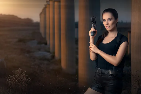 Powerful Woman Holding Gun Action Movie Style — Stock Photo, Image