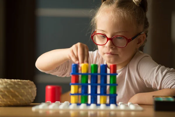 Chica Con Síndrome Prepara Para Primera Clase — Foto de Stock