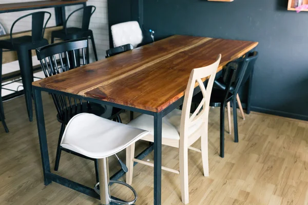 Wooden chair and table — Stock Photo, Image