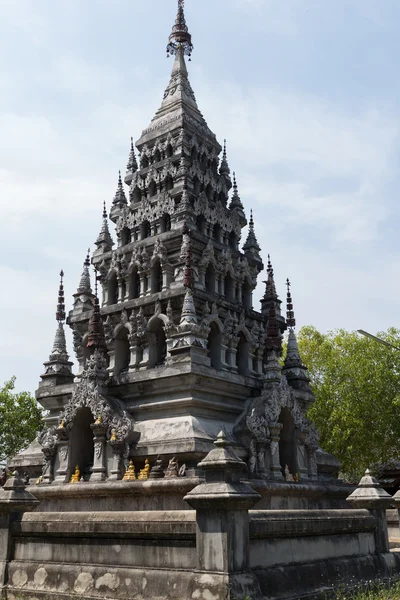 Asian pagoda monument in buddhism temple — Stock Photo, Image