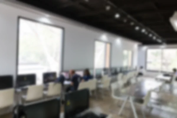 Student use computer to access to internet for education (blurry — Stock Photo, Image