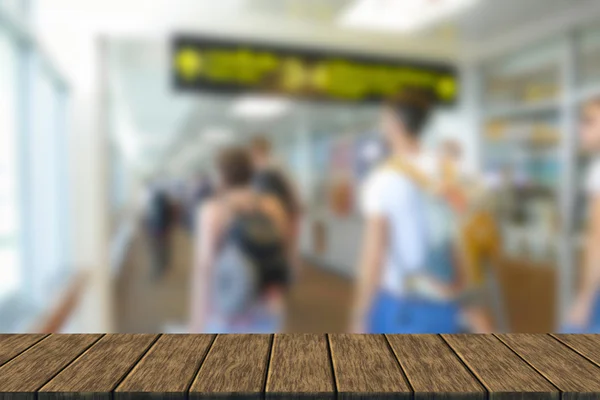 Розмите дефокусоване зображення пасажира в терміналі аеропорту — стокове фото