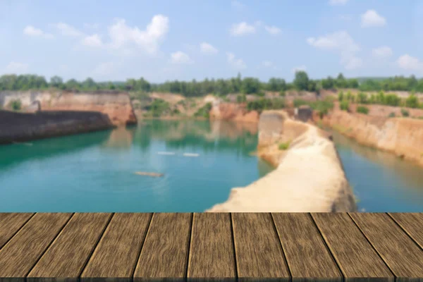 View of the green pond and canyon — Stock Photo, Image