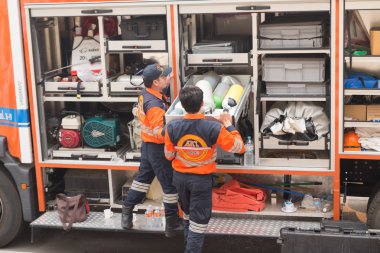 sağlık görevlisi sahte afet tatbikatı