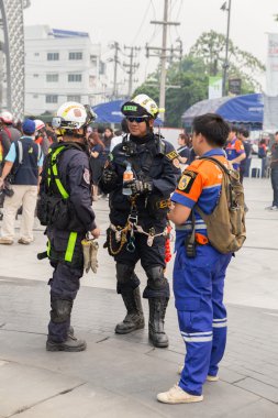 sağlık görevlisi sahte afet tatbikatı