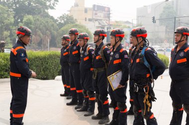 sağlık görevlisi sahte afet tatbikatı