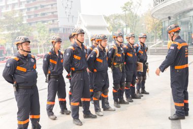 sağlık görevlisi sahte afet tatbikatı