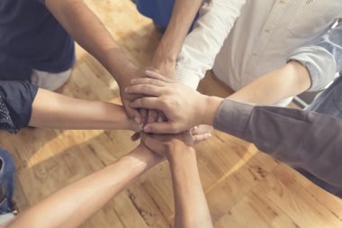 Birleşik eller için işbirliği ve ekip çalışması kavramı