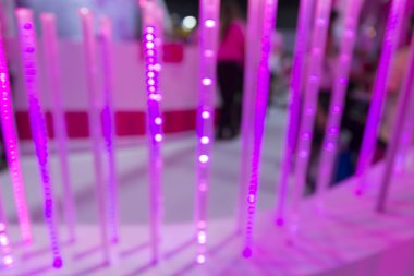 insanlar, bokeh ve pembe ışık arka plan için sopa