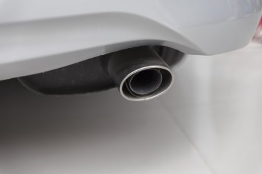 Araba egzoz boru susturucu