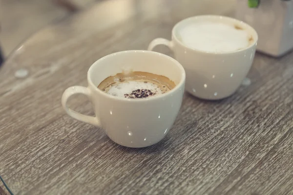 Kopp varm latte kaffe, vintage tonen — Stockfoto