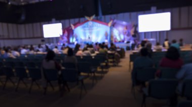 insanlar konferans sergi salonunda - bulanıklık adam olarak kullanmak için