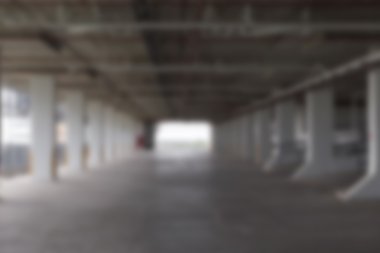 boş kapalı araba park yeri