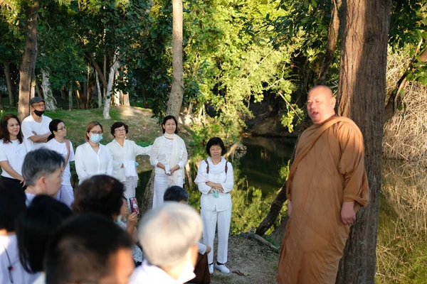 Chiang Mai Thajsko Listopadu 2020 Buddhistický Mnich Učí Dhammu Lidem — Stock fotografie