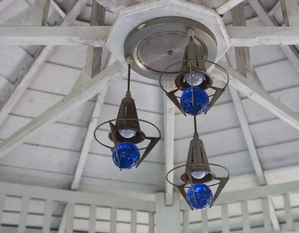 Lampadina blu — Foto Stock