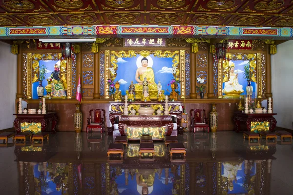 Justice pao, buddha and goddess of mercy statue — Stock Photo, Image