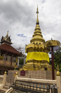 Asya altın pagoda mimarisi