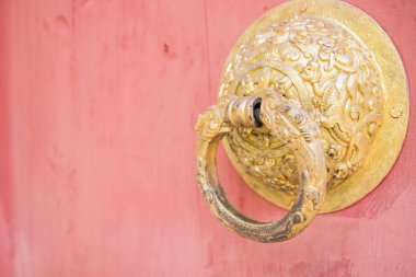 bhutan kapı tokmağı tasarım sanatı