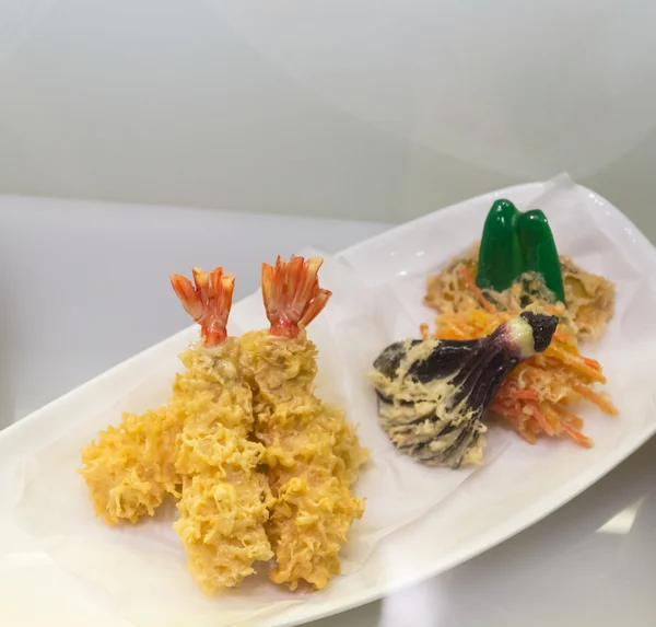 Model japonské jídlo smažené krevety — Stock fotografie